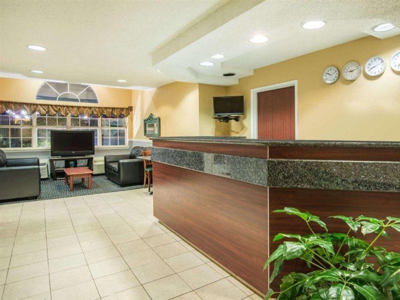 Microtel Inn & Suites By Wyndham Tulsa - Catoosa Route 66 Exterior photo