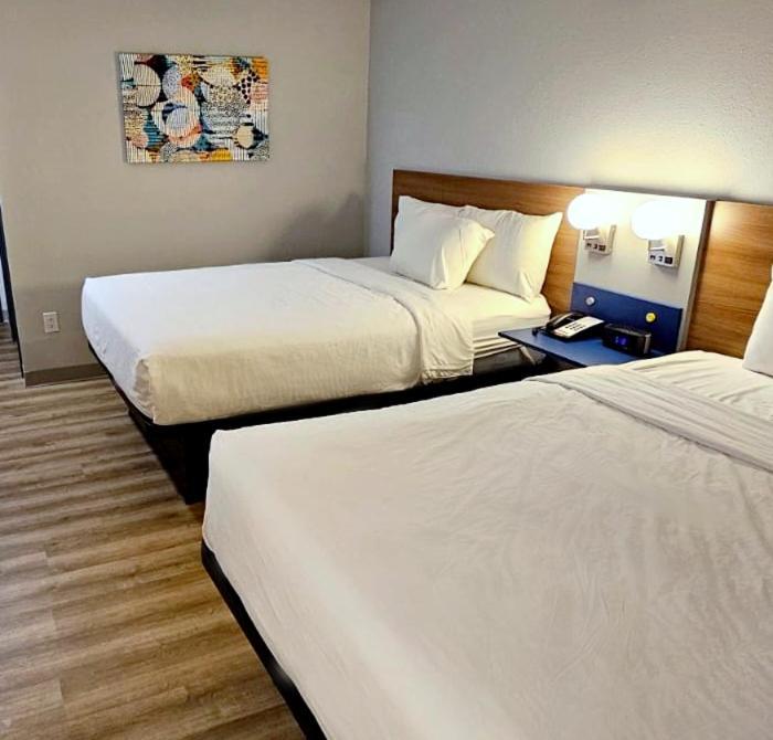 Microtel Inn & Suites By Wyndham Tulsa - Catoosa Route 66 Exterior photo