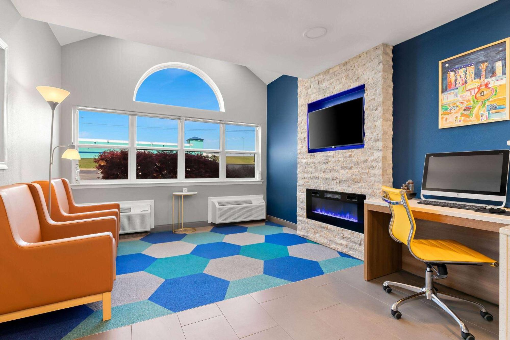 Microtel Inn & Suites By Wyndham Tulsa - Catoosa Route 66 Exterior photo